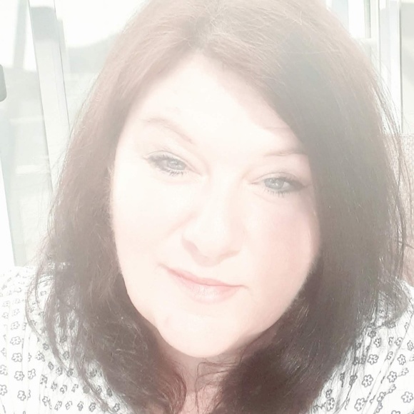 Meet your Posher, Tammy - Picture 1 of 1